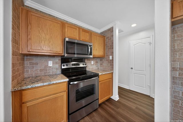 9827 Palomino Oaks, San Antonio, TX 78254