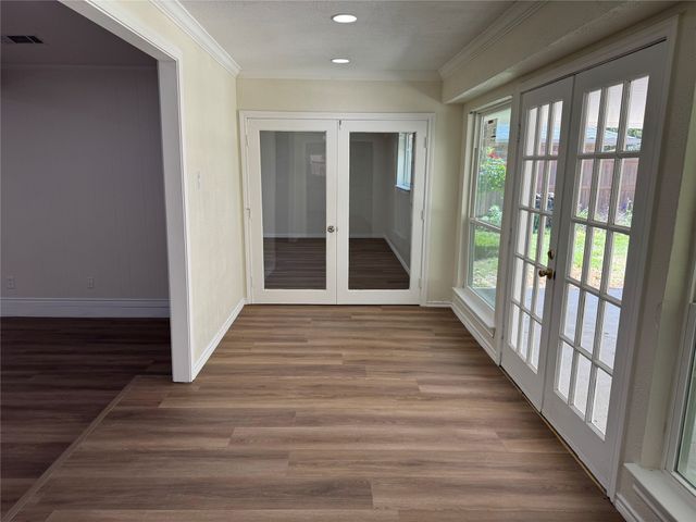 1524 Clear Point Drive, Garland, TX 75041