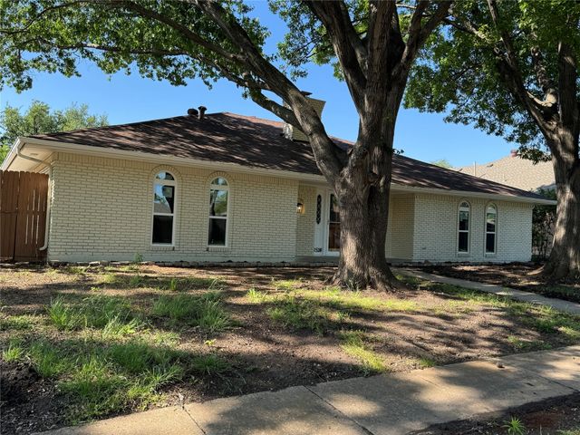 1524 Clear Point Drive, Garland, TX 75041