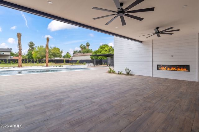 5226 E SWEETWATER Avenue, Scottsdale, AZ 85254