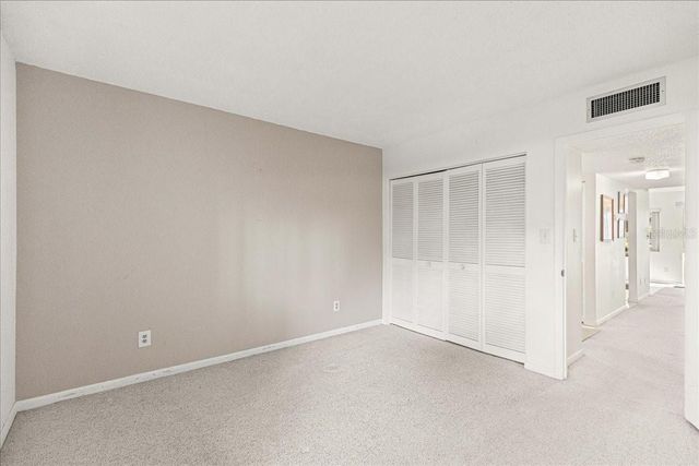 584 FAIRWAYS CIRCLE A, Ocala, FL 34472