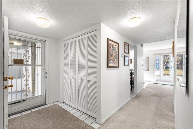 584 FAIRWAYS CIRCLE A, Ocala, FL 34472