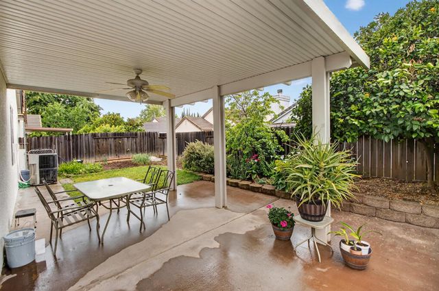 9149 Irish Gold Way, Sacramento, CA 95826