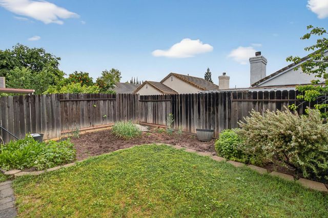 9149 Irish Gold Way, Sacramento, CA 95826