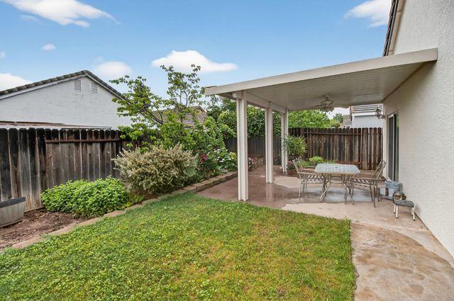 9149 Irish Gold Way, Sacramento, CA 95826