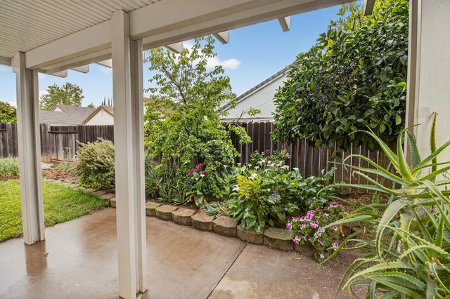 9149 Irish Gold Way, Sacramento, CA 95826