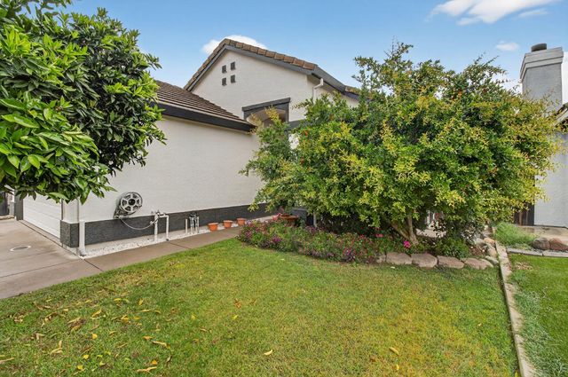 9149 Irish Gold Way, Sacramento, CA 95826