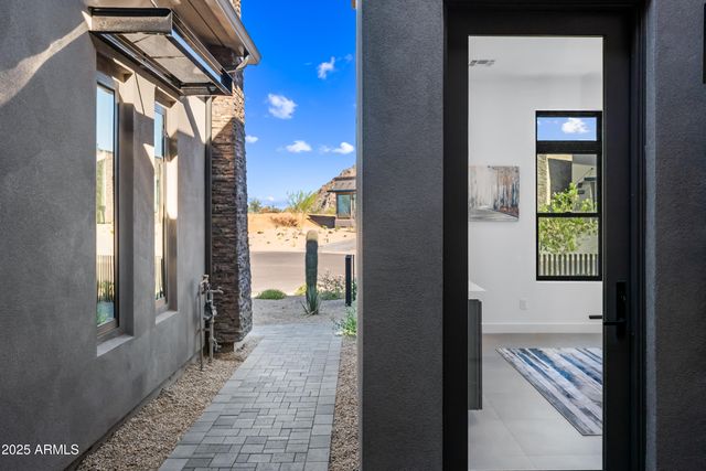 12746 E Casitas Del Rio Drive, Scottsdale, AZ 85255