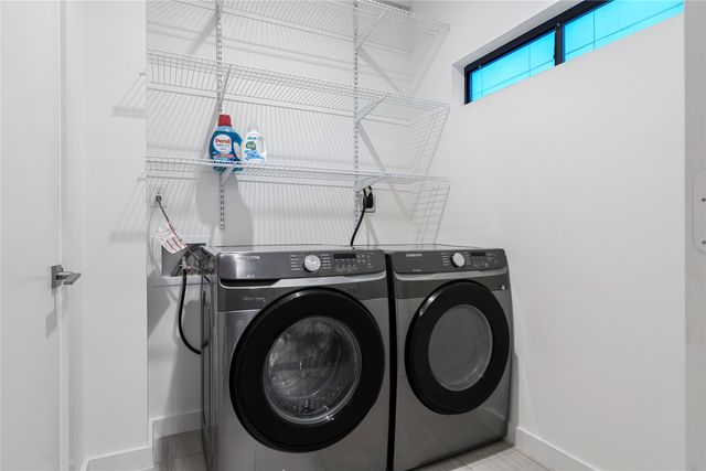 1002 Mobile Street 1, Dallas, TX 75208