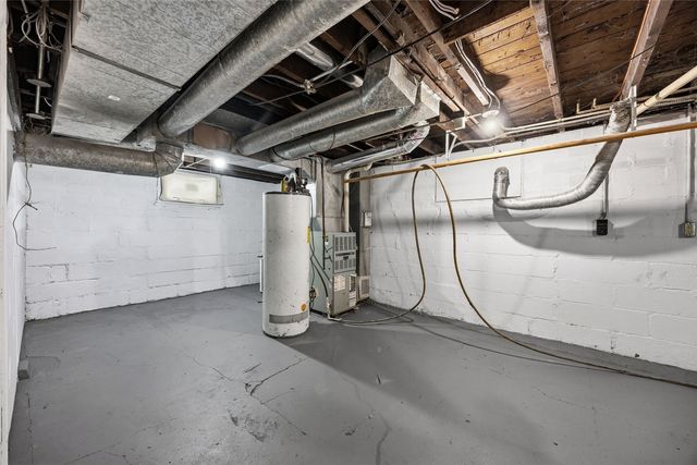 1624 Greene Avenue NE, Cedar Rapids, IA 52402