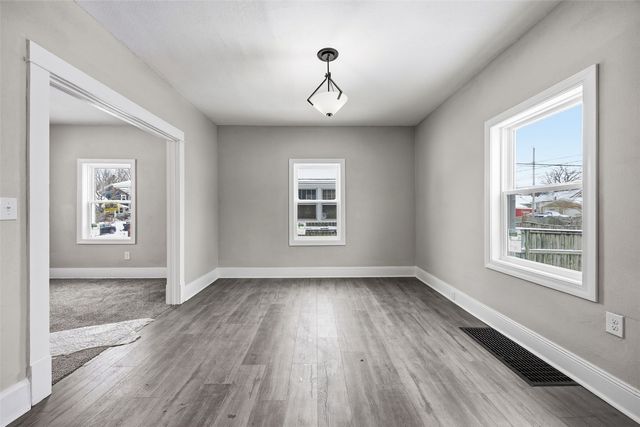 1624 Greene Avenue NE, Cedar Rapids, IA 52402