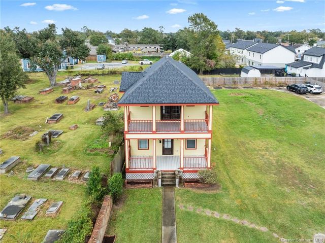 1117 Common Street, Lake Charles, LA 70601