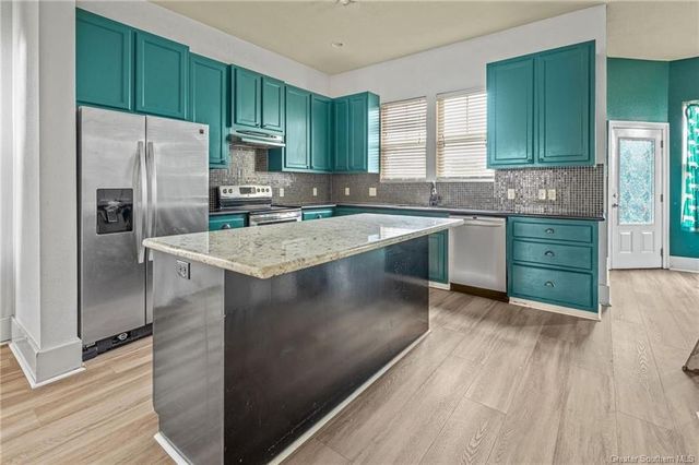 1117 Common Street, Lake Charles, LA 70601