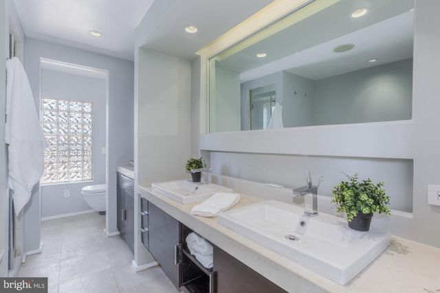 1429 5TH ST NW, Washington, DC 20001