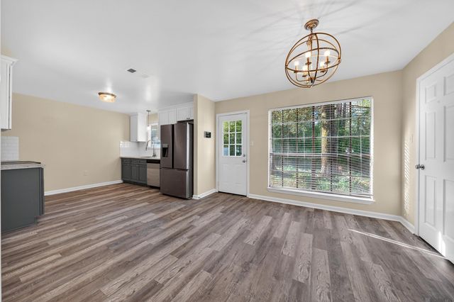8722 Loch Fyne Ave, Baker, LA 70714
