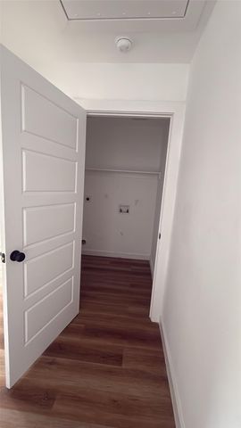 8019 Birmingham Street A, Houston, TX 77028