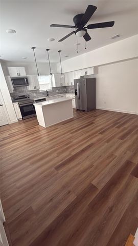8019 Birmingham Street A, Houston, TX 77028