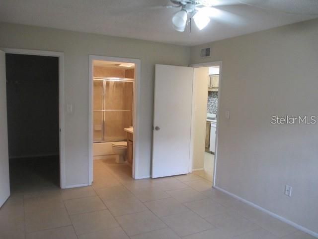 14227 SHADOW MOSS LANE 102, Tampa, FL 33613