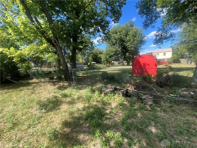6200 Weybridge Drive, Dayton, OH 45426