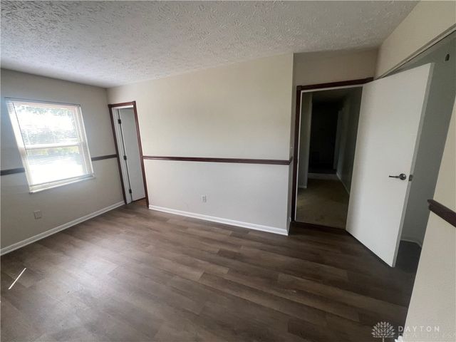 6200 Weybridge Drive, Dayton, OH 45426
