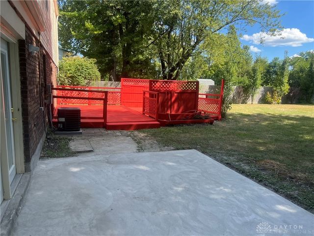 6200 Weybridge Drive, Dayton, OH 45426