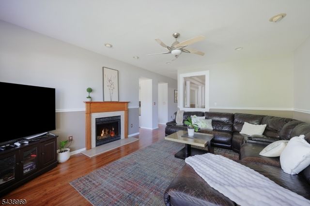 7 Newell St, Hillsborough Twp., NJ 08844