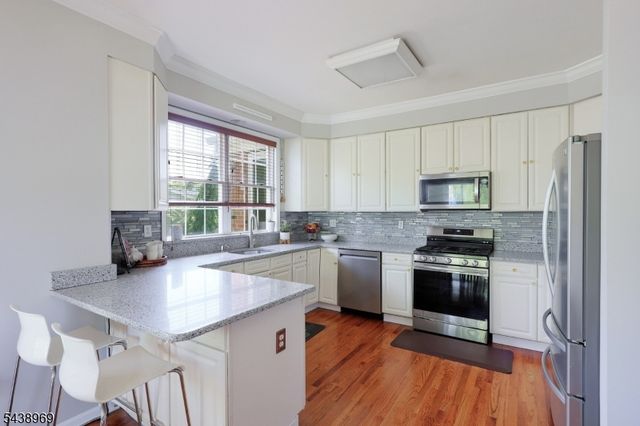 7 Newell St, Hillsborough Twp., NJ 08844