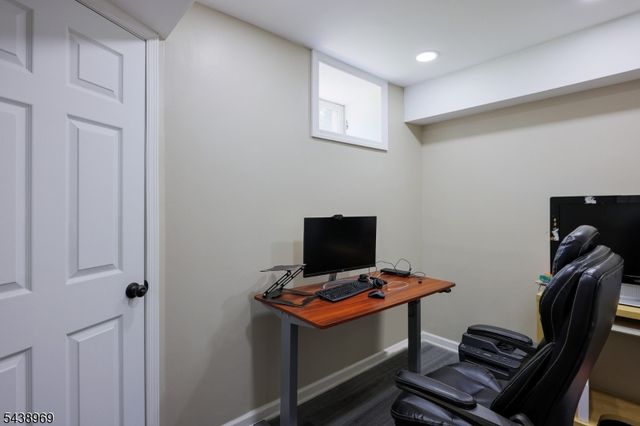 7 Newell St, Hillsborough Twp., NJ 08844