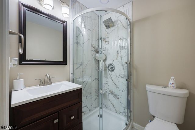 7 Newell St, Hillsborough Twp., NJ 08844