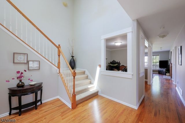 7 Newell St, Hillsborough Twp., NJ 08844
