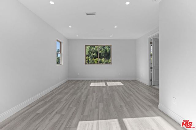 6723 Sunnyslope Avenue, Van Nuys, CA 91401