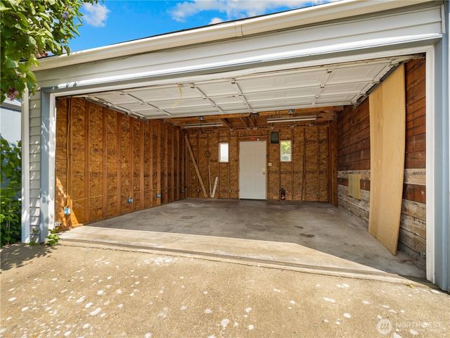 2402 N Stevens Street, Tacoma, WA 98406
