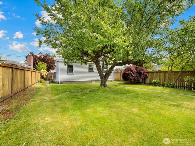 2402 N Stevens Street, Tacoma, WA 98406