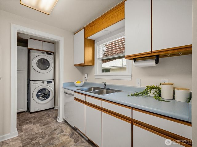 2402 N Stevens Street, Tacoma, WA 98406