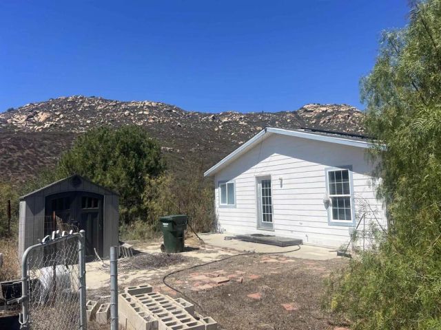 10920 San Antonio Way, Valley Center, CA 92082