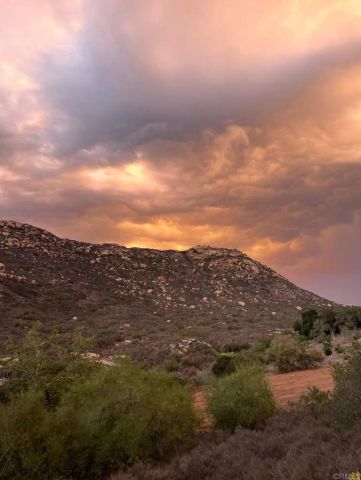 10920 San Antonio Way, Valley Center, CA 92082