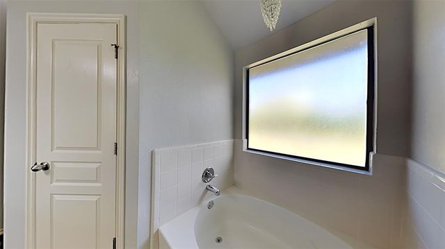 5101 NW 163rd Street, Edmond, OK 73013