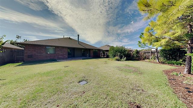 5101 NW 163rd Street, Edmond, OK 73013