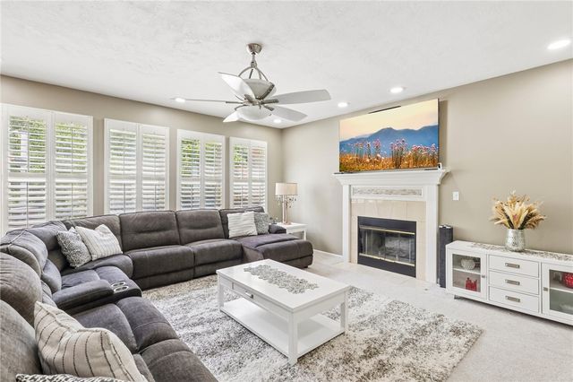 1712 Dawn DRIVE, Franklin Park, PA 15143