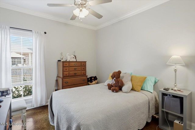 204 Village Place, Pearl, MS 39208