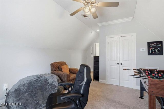 204 Village Place, Pearl, MS 39208