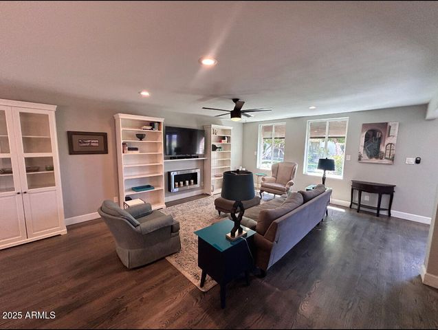 7752 E CAMELBACK Road, Scottsdale, AZ 85251