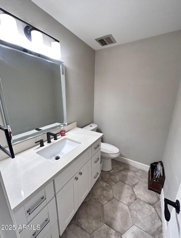 7752 E CAMELBACK Road, Scottsdale, AZ 85251