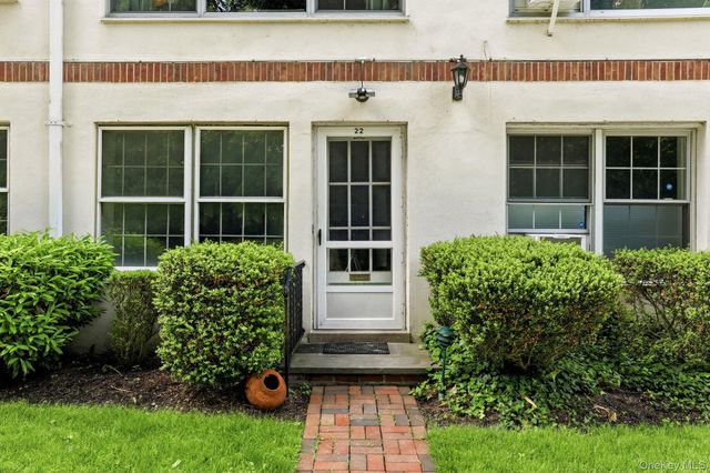 22 Alden Place 22, Bronxville, NY 10708