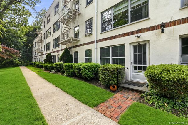 22 Alden Place 22, Bronxville, NY 10708