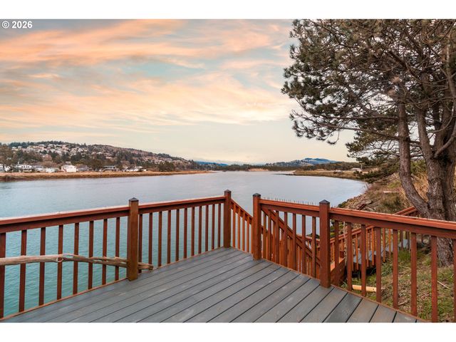 35395 SUNSET Dr, Pacific City, OR 97135