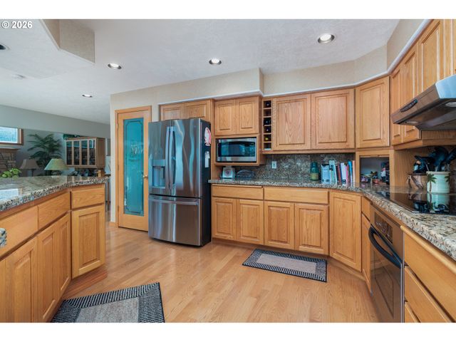 35395 SUNSET Dr, Pacific City, OR 97135