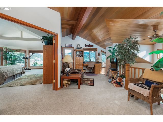 35395 SUNSET Dr, Pacific City, OR 97135
