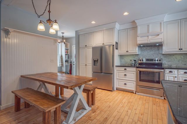 133 Raymond Road, Deerfield, NH 03037
