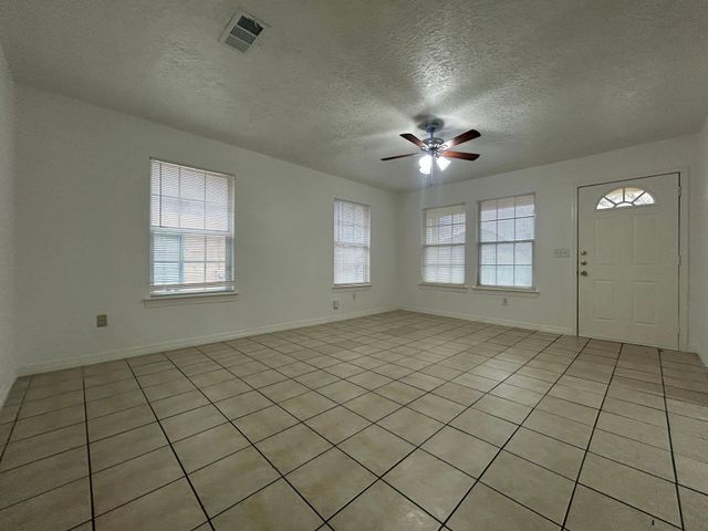 1614 Common Street, Houston, TX 77009